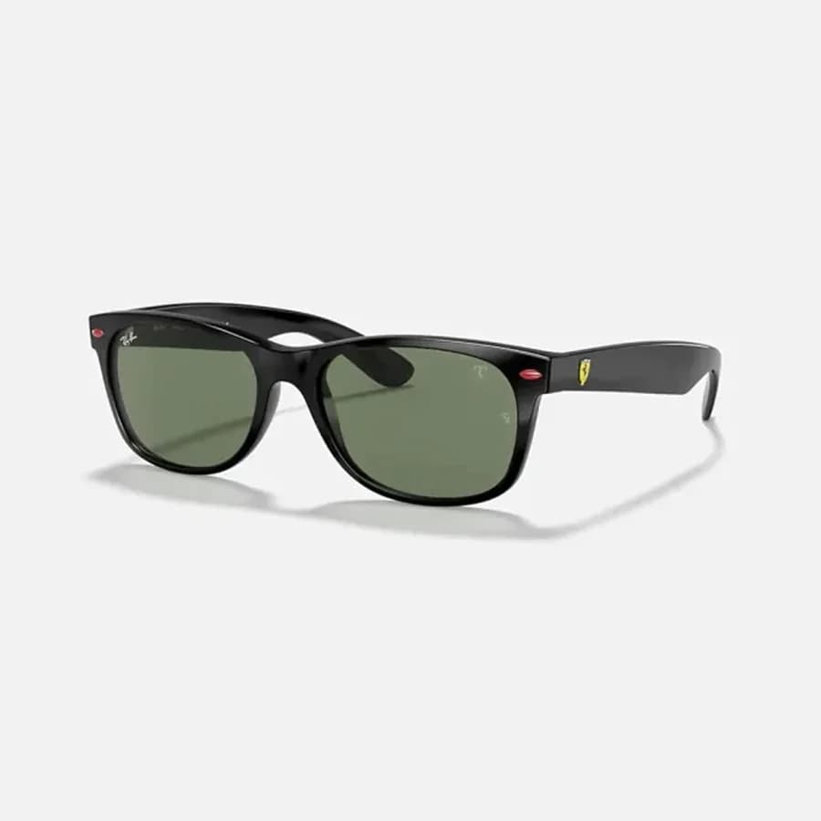 New Wayfarer 2132M Ferrari